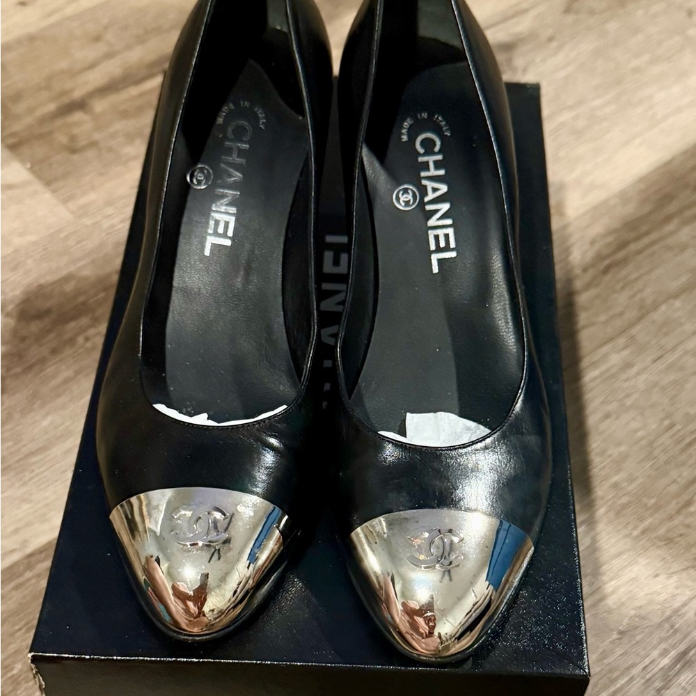 CHANEL Black and Silver Heels with Elegant Design